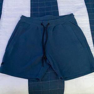 Alphalete men’s joggers shorts